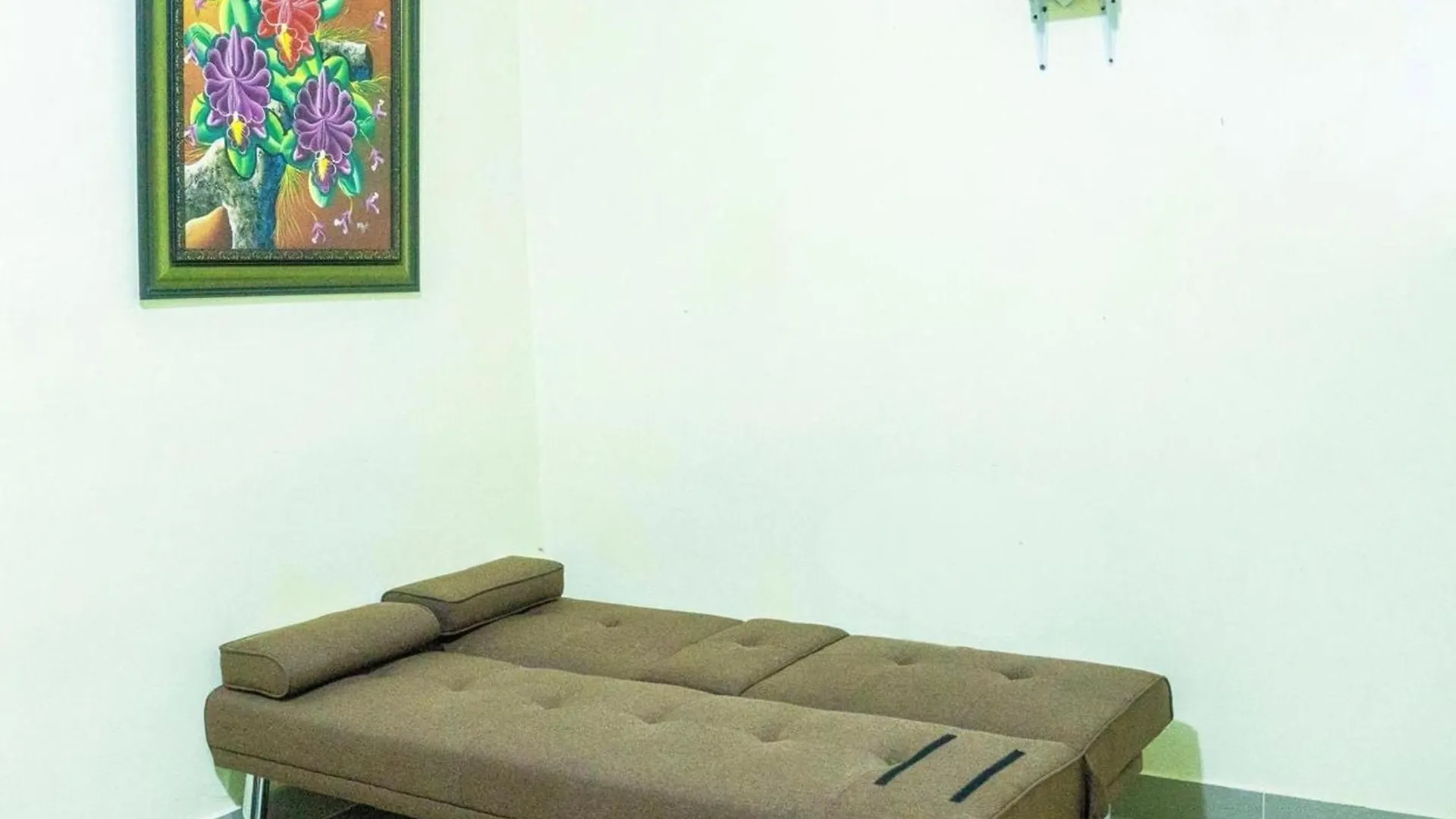 Centrally Located In El Pino La Vega, 10 People, Heated Pool